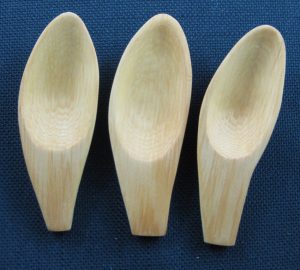 tea spoons huon pine approx 80 mm long